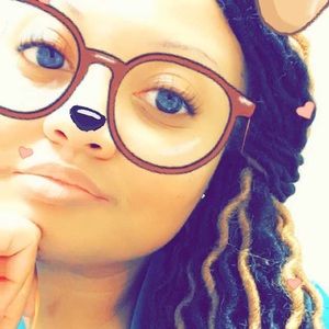 Meet your Posher, Tika